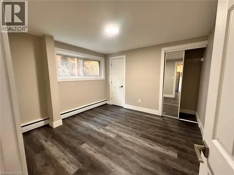 142 Fourth Avenue Kitchener ON N2C 1P1