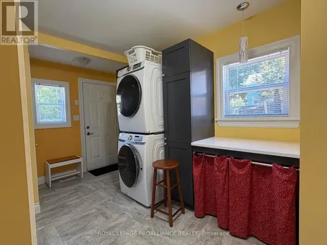 104 James Street West Brockville ON K6V 4A2