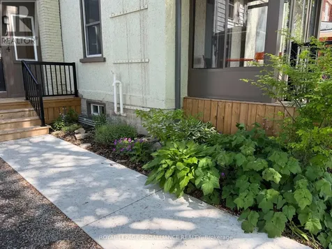 104 James Street West Brockville ON K6V 4A2