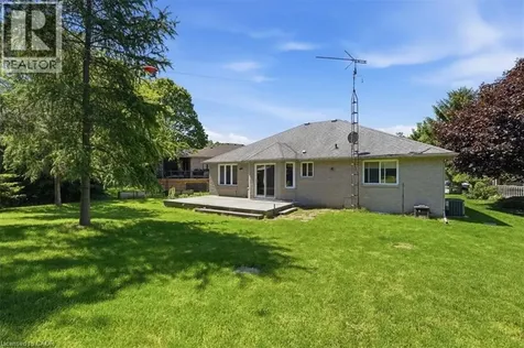 9 Evelyn Court Fonthill ON L3E 0R7