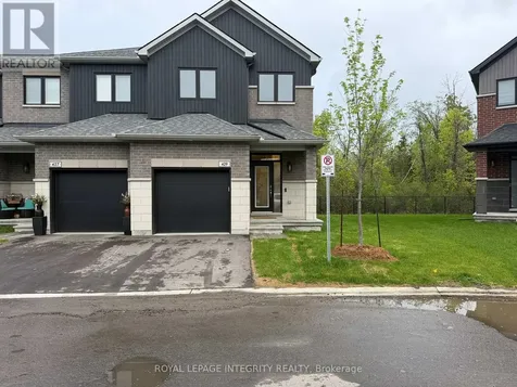 429 Clubtail Private Ottawa ON K1X 9M0