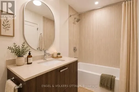 1 Amberly Place Ottawa ON K1J 7J9