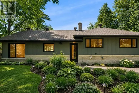 1 Amberly Place Ottawa ON K1J 7J9