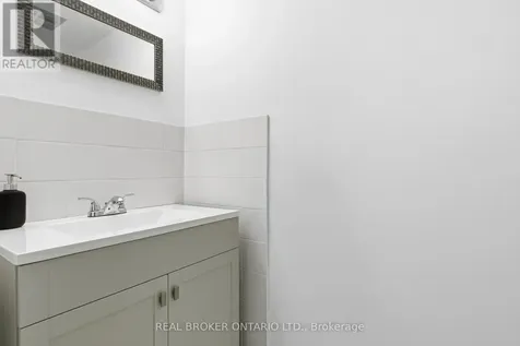 65 Westmount Road North Waterloo ON N2L 5G6