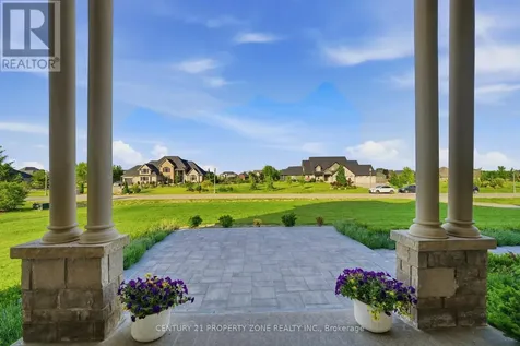 14 Wisteria Lane Haldimand ON N0A 1R0