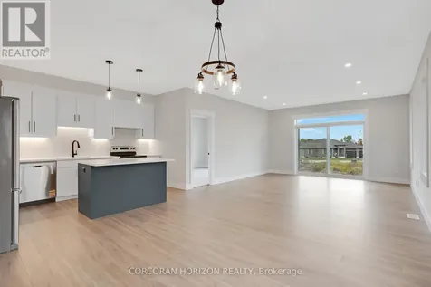 24 Moon Crescent Cambridge ON N1S 5B4