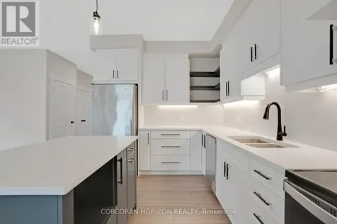 24 Moon Crescent Cambridge ON N1S 5B4