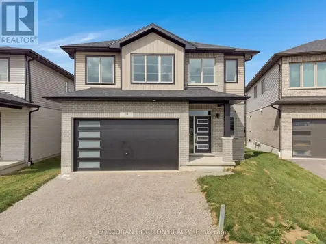 24 Moon Crescent Cambridge ON N1S 5B4