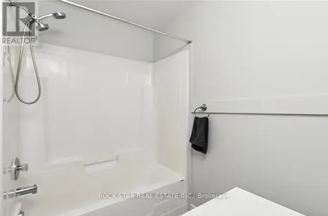 159 Henhoeffer Crescent Kitchener ON N2E 4H2