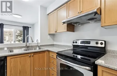159 Henhoeffer Crescent Kitchener ON N2E 4H2