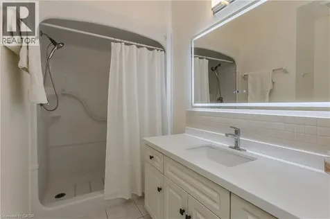 2169 Orchard Road Burlington ON L7L 7J1