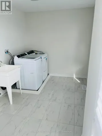 13 Del Ray Crescent Wasaga Beach ON L9Z 0N7