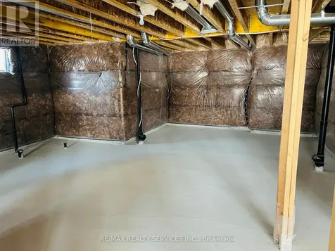 13 Del Ray Crescent Wasaga Beach ON L9Z 0N7