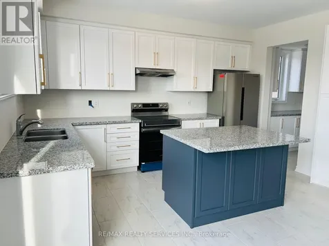 13 Del Ray Crescent Wasaga Beach ON L9Z 0N7