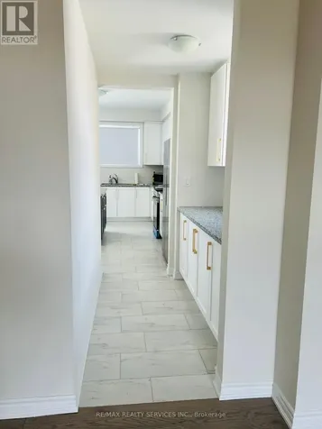 13 Del Ray Crescent Wasaga Beach ON L9Z 0N7