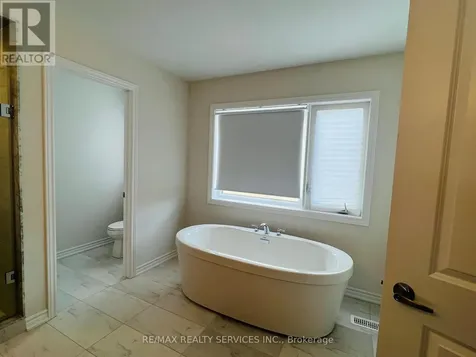 13 Del Ray Crescent Wasaga Beach ON L9Z 0N7