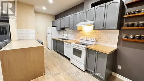 231 Denise Circle Newmarket (summerhill Estates) ON L3X 2K2