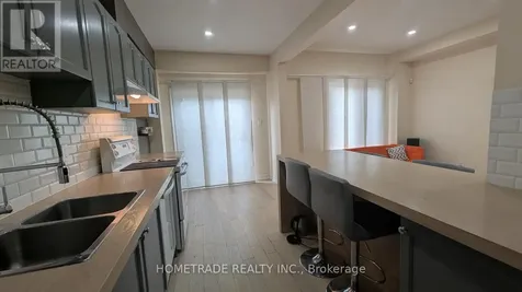 231 Denise Circle Newmarket (summerhill Estates) ON L3X 2K2
