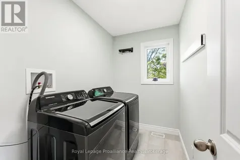 33 Rabbit Road Brighton ON K0K 1H0