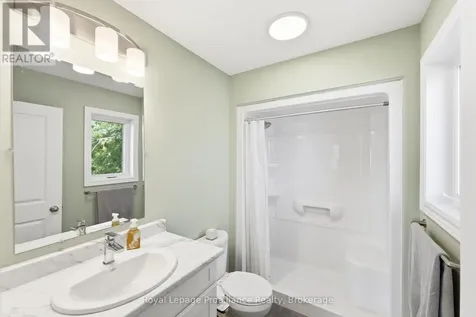 33 Rabbit Road Brighton ON K0K 1H0