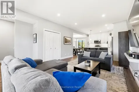 33 Rabbit Road Brighton ON K0K 1H0