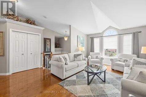 4 Oakwood Court St. Marys ON N4X 1B3