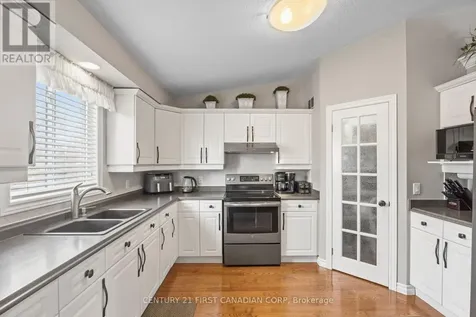 4 Oakwood Court St. Marys ON N4X 1B3