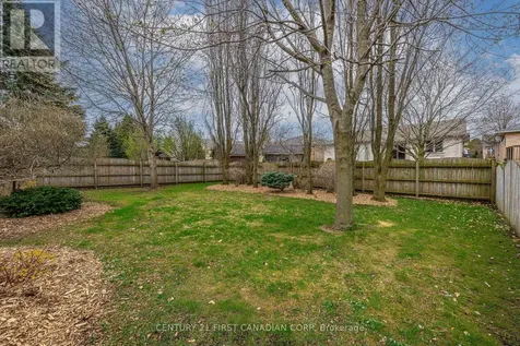 4 Oakwood Court St. Marys ON N4X 1B3