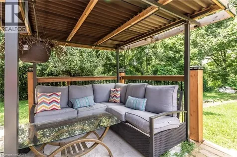 404 Queenston Road Hamilton ON L8K 1J2