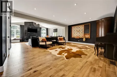 79 Somerset Crescent Waterloo ON N2L 1N1