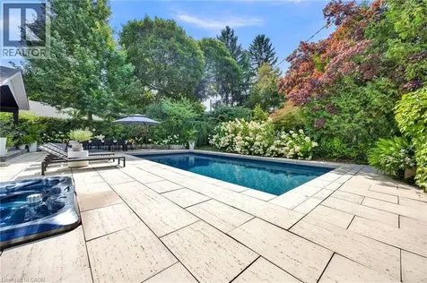79 Somerset Crescent Waterloo ON N2L 1N1