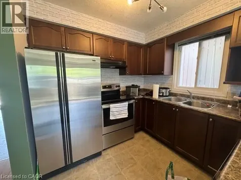 30 Tweedsdale Street Kitchener ON N2R 1W1