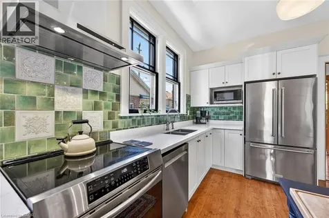 22 Connaught Avenue South Hamilton ON L8M 3C2