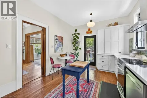 22 Connaught Avenue South Hamilton ON L8M 3C2