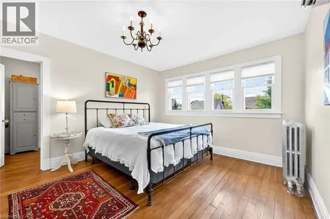 22 Connaught Avenue South Hamilton ON L8M 3C2