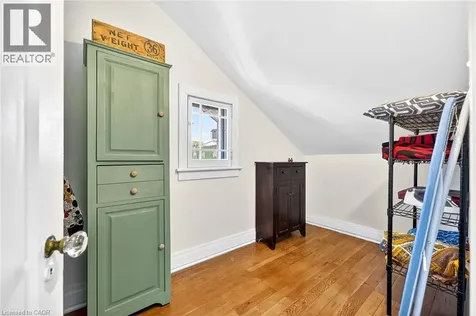 22 Connaught Avenue South Hamilton ON L8M 3C2