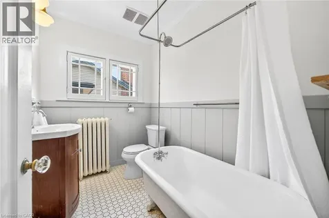 22 Connaught Avenue South Hamilton ON L8M 3C2