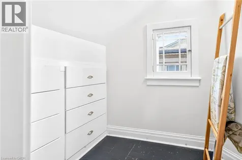 22 Connaught Avenue South Hamilton ON L8M 3C2