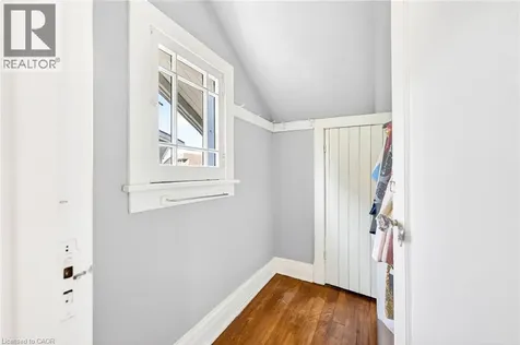 22 Connaught Avenue South Hamilton ON L8M 3C2