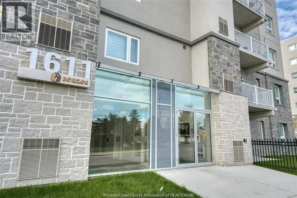 1611 Banwell Road Windsor ON N8P 0G5