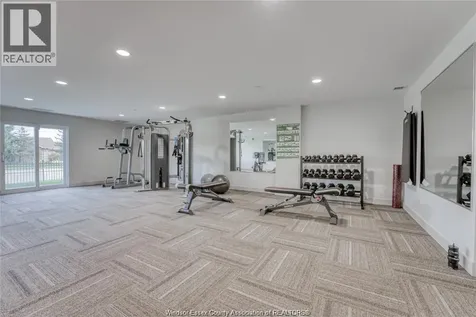 1611 Banwell Road Windsor ON N8P 0G5