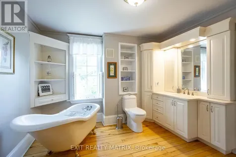 2392 8th Line Road Ottawa ON K0A 2P0