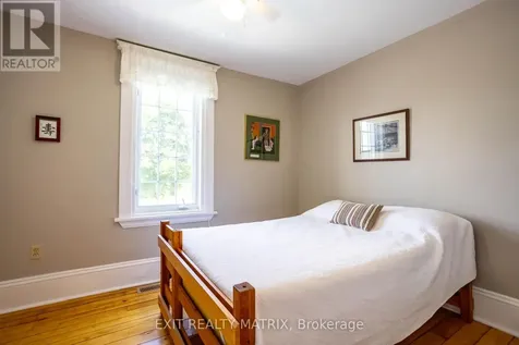 2392 8th Line Road Ottawa ON K0A 2P0