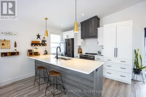 686 St Isidore Road Casselman ON K0A 1M0