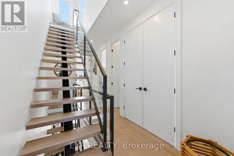 158 Marier Avenue Ottawa ON K1L 5S1