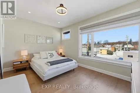 158 Marier Avenue Ottawa ON K1L 5S1