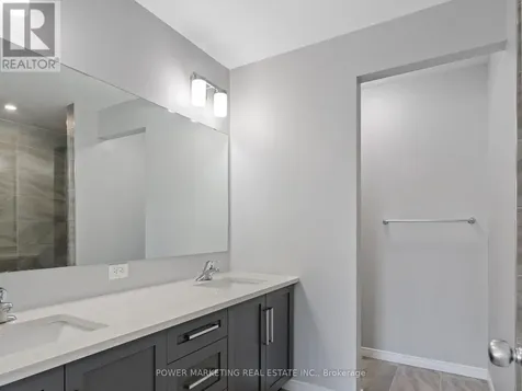 487 Cope Drive Ottawa ON K2S 1B6