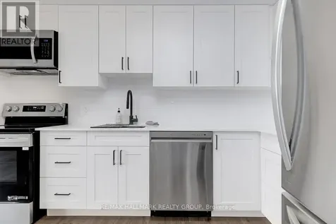 665 Bathgate Drive Ottawa ON K1K 3Y4
