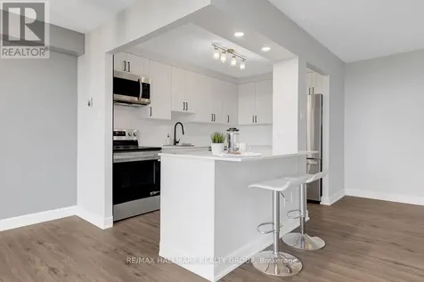 665 Bathgate Drive Ottawa ON K1K 3Y4