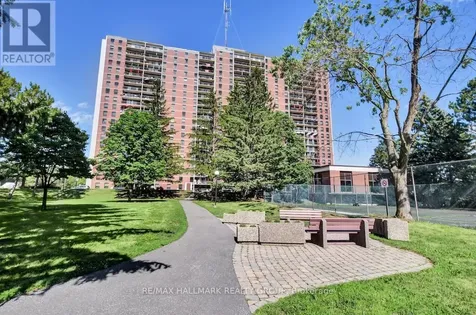 665 Bathgate Drive Ottawa ON K1K 3Y4